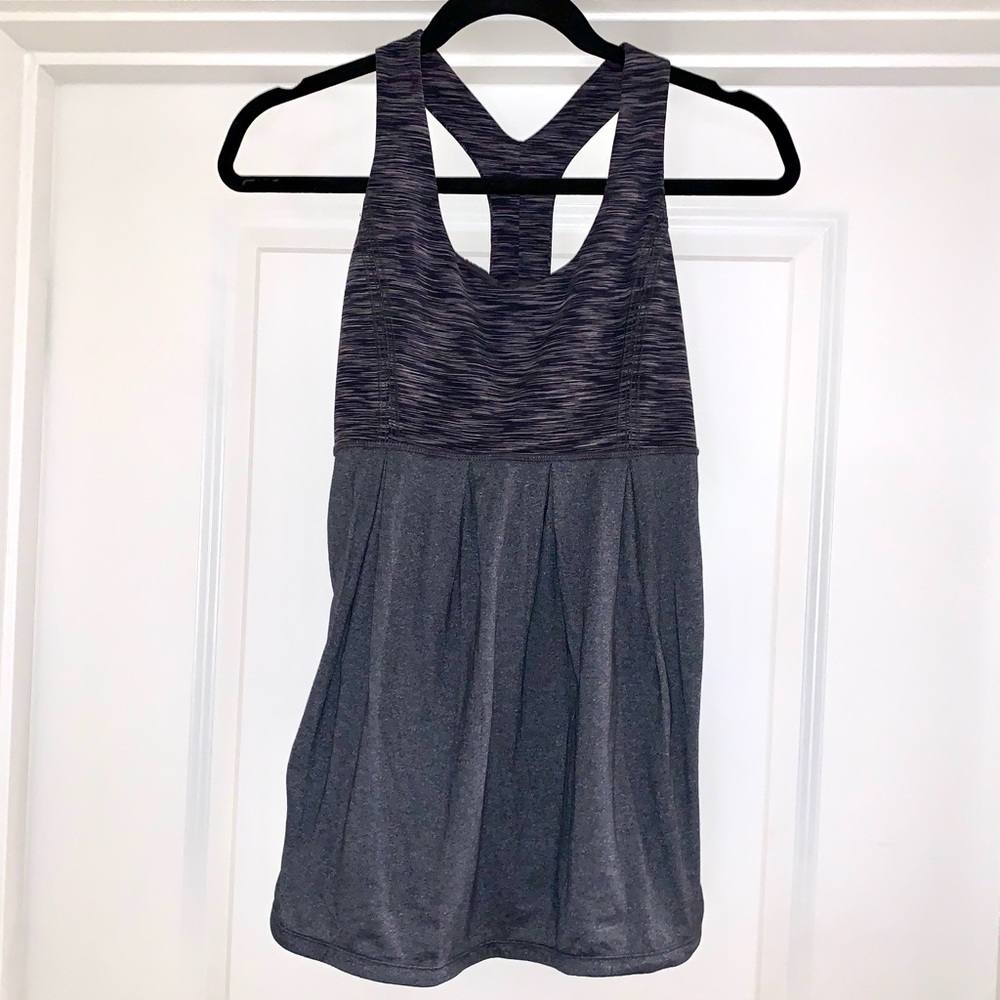 Lululemon Tank Top with Built in Bra - Size 8